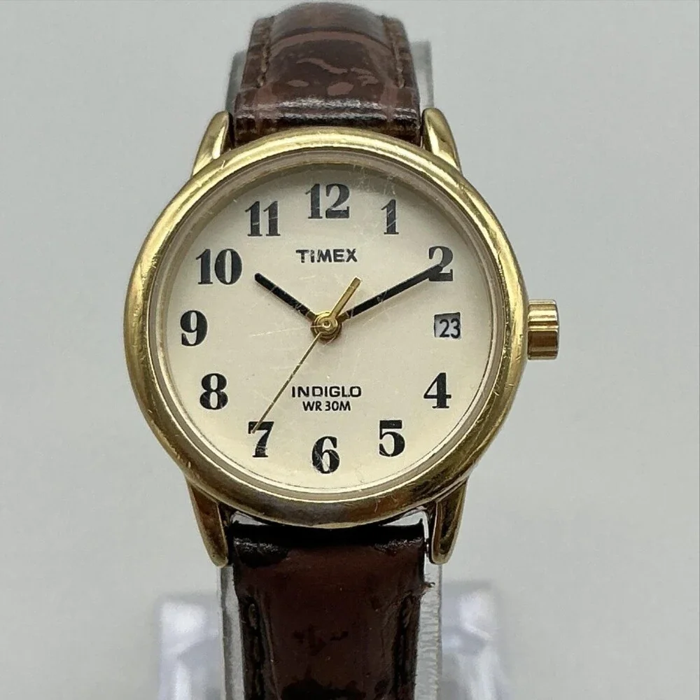 Timex Indiglo WR 30M Womens Watch 25mm Easy Reader Gold Tone Leather New Battery